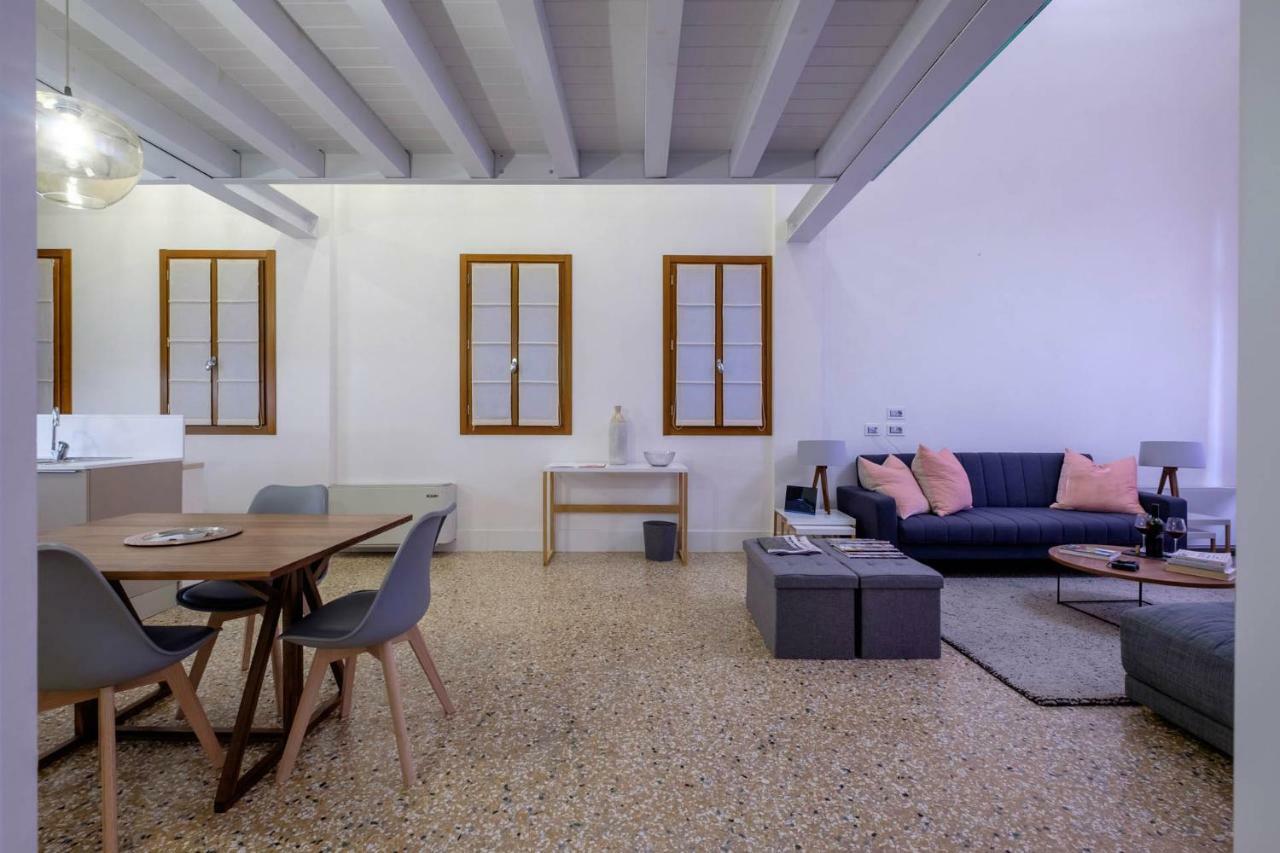 Ca' Molin Cuoridoro - Massari Apartment Venesia Bagian luar foto