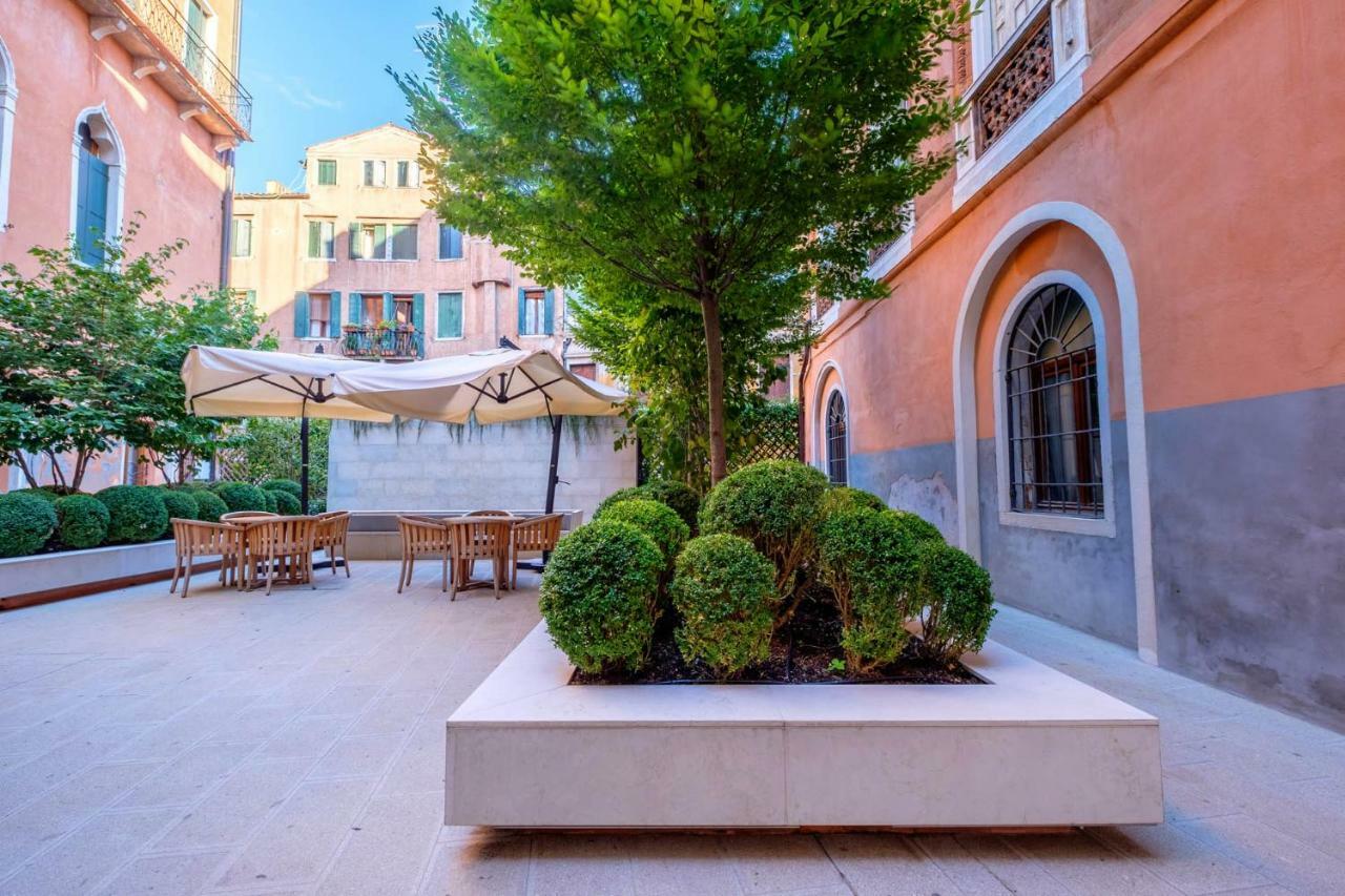 Ca' Molin Cuoridoro - Massari Apartment Venesia Bagian luar foto